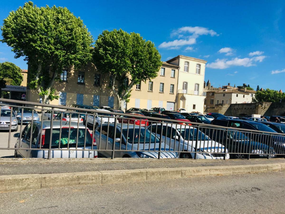 Апартаменты Au Pied De La Cite Каркассон Экстерьер фото